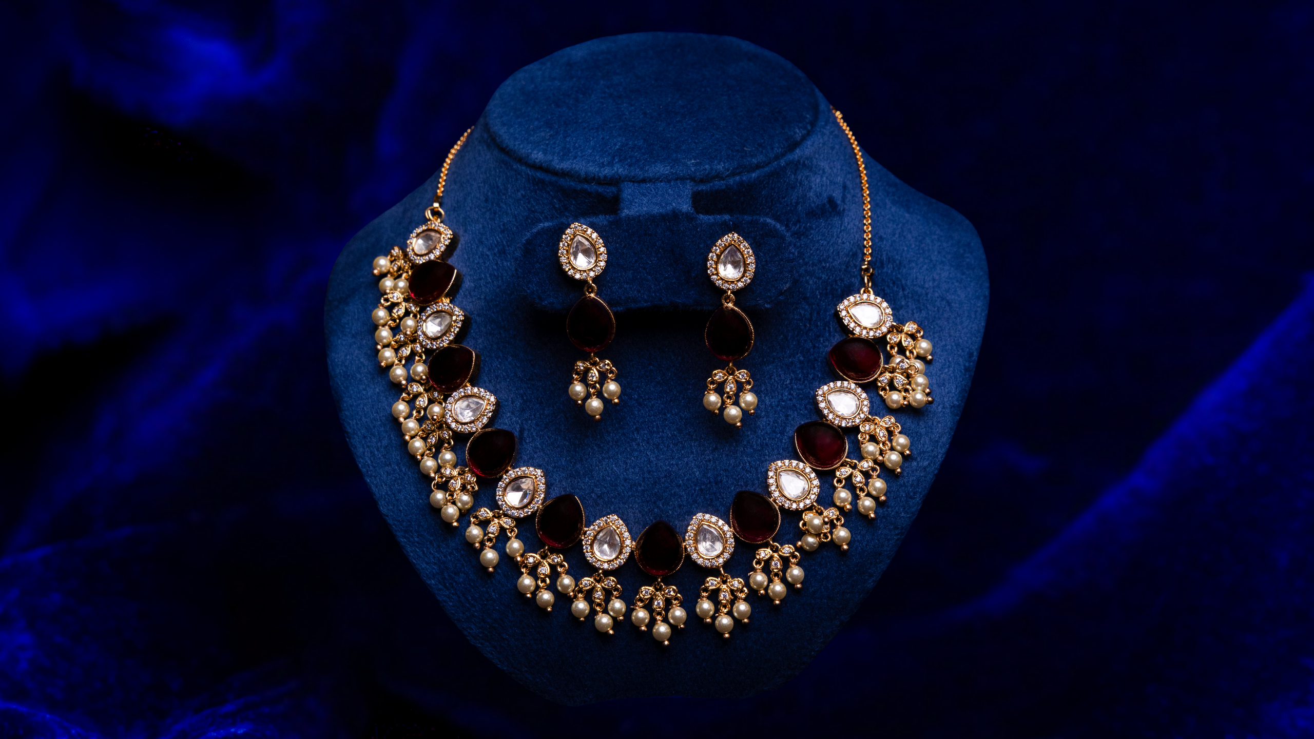 Gold Mangalsutra